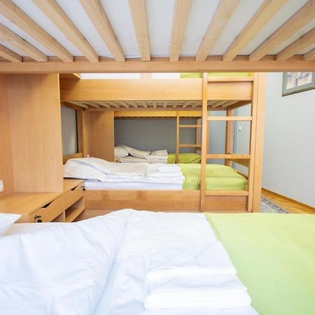 Hostel Amd เบลเกรด ภายนอก รูปภาพ